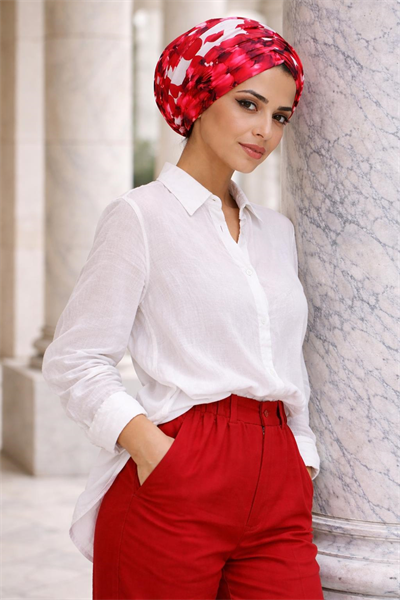 Beyaz Kırmızı Gül Büzgülü Salaş Bone