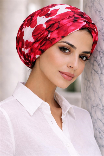 Beyaz Kırmızı Gül Büzgülü Salaş Bone