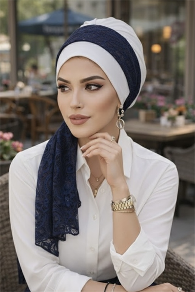 Beyaz Lacivert Desen Fularlı Bone