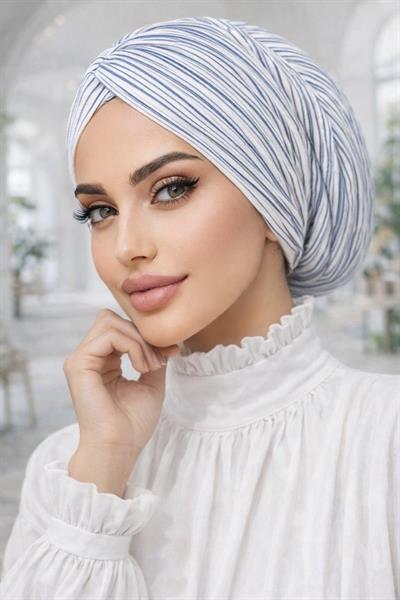 Beyaz Mavi Çizgili Büzgülü Salaş Bone