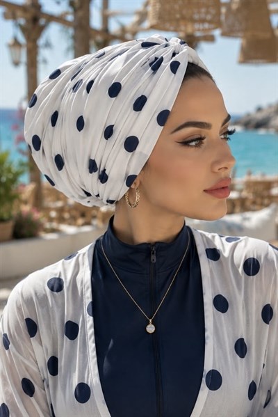 Beyaz Puanlı Burgu Detaylı Salaş Bone