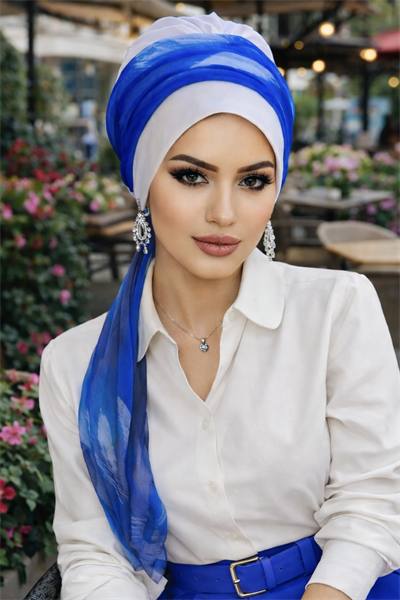 Beyaz Saks Mavi Fularlı Bone