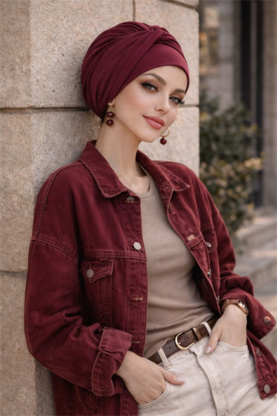 Bordo Burgu Detaylı Bone