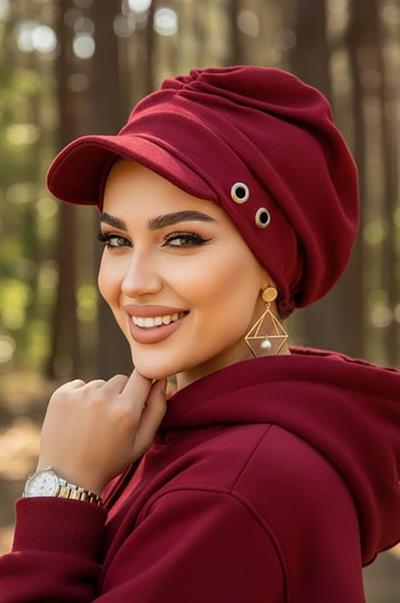 Bordo Metal Detaylı Tesettür Şapka Bone