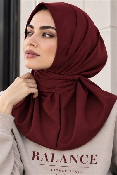 Bordo Spor Tesettür Bone - Günlük ve Antrenman , Deniz ve Havuz Kullanımına Uygun Hazır Eşarp Bone- Athletic Hijab