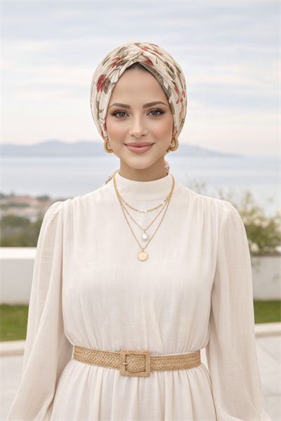 Ekru Çicek Tokalı Bone