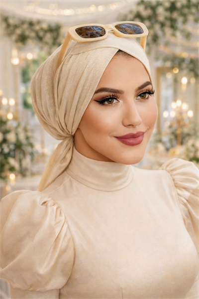 Ekru Işıltılı Çapraz Bone