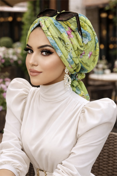 Fıstık Yeşil Çiçekli Tokalı Bone