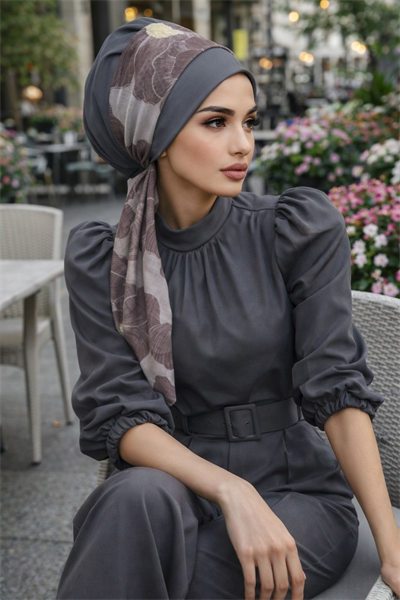 Gri Çiçek Desen Fularlı Bone