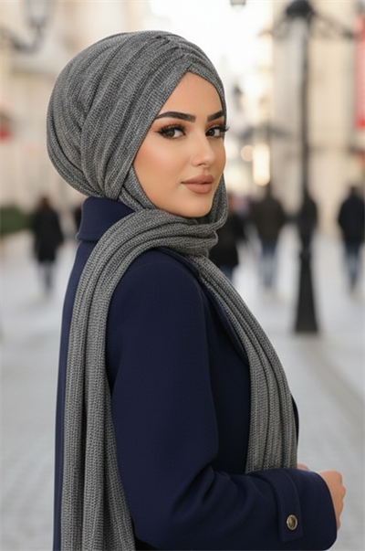 Gri Desen Kelebek Model Büzgülü Bone Şal