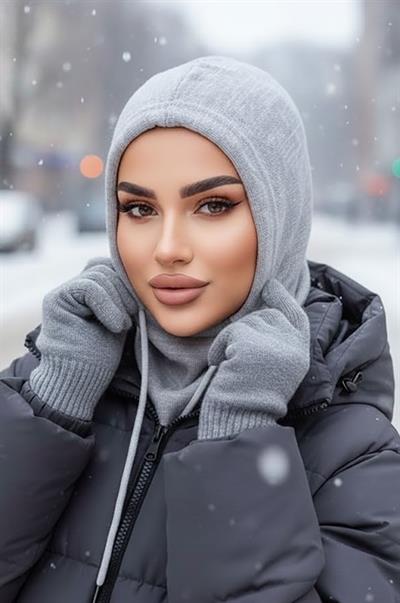 Gri Fitilli Bağcıklı Kapüşon Bone