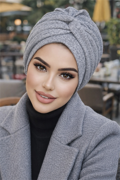 Gri Melanj Burgu Detaylı Bone