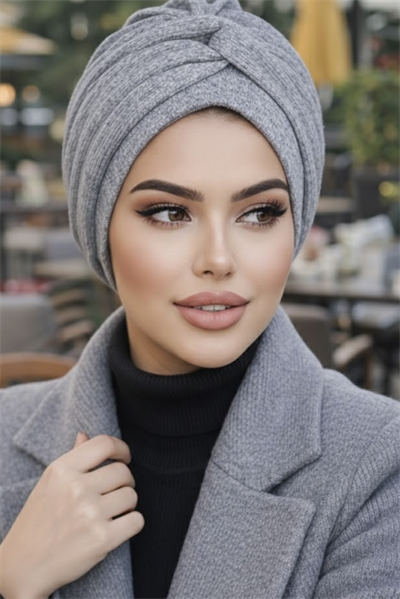 Gri Melanj Burgu Detaylı Bone