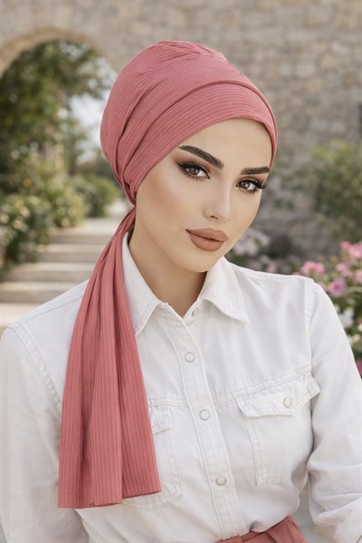 Gülkurusu Nude Serisi Atkılı Bone