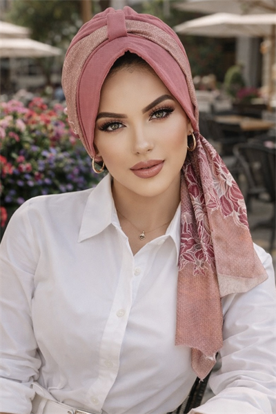 Gülkurusu Pudra Çiçek Desenli Şapka Bone