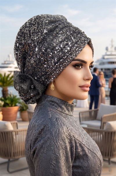 Gümüş Payet Abiye Tokalı Bone