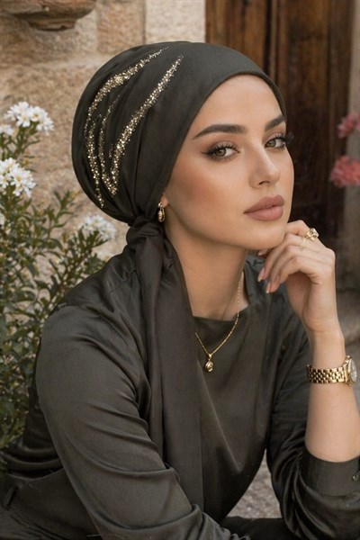 Haki Simli Motifli Atkılı Abiye Bone