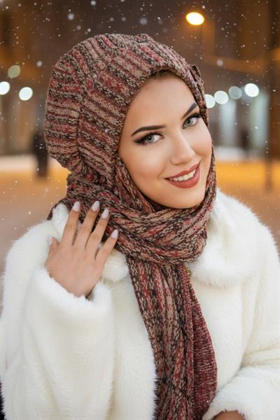 Kahve Desen Fiyonklu Tesettür Bere