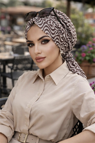 Kahve Helezon Desen Tül Tokalı Bone