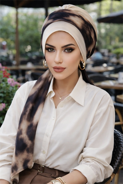 Kemik Kahve Batik Desen Fularlı Bone