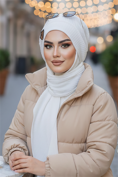 Kırık Beyaz Fitilli Armalı Tesettür Bere