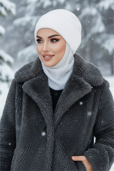 Kırık Beyaz Fitilli Maskeli Bere