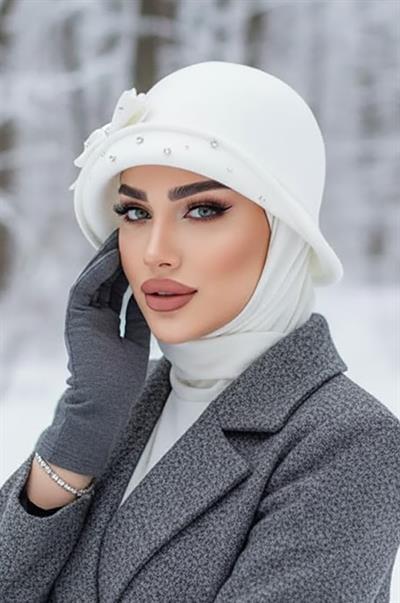 Kırık Beyaz Taş Detay Vintage Şapka
