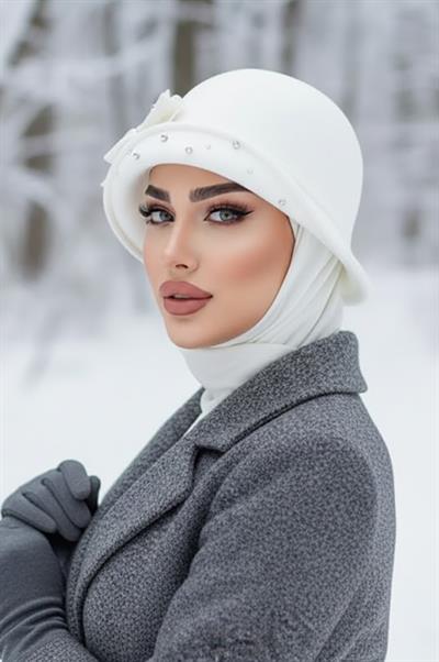 Kırık Beyaz Taş Detay Vintage Şapka