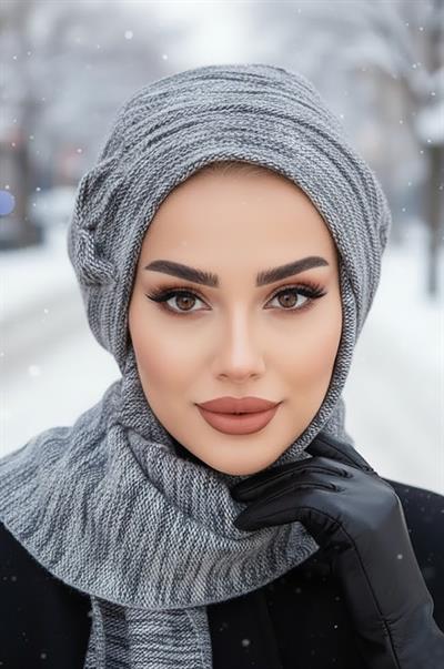 Kot Lacivert Fiyonklu Tesettür Bere