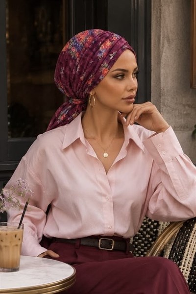 Mürdüm Vişne Çiçek Desen Tokalı Bone