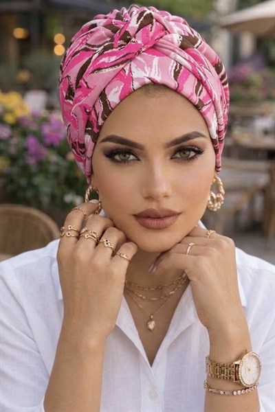 Pudra Pembe Desenli Burgu Bantlı Bone