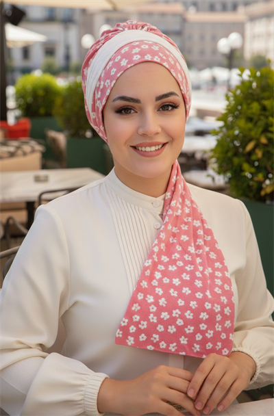 Pudra Taç Desenli Atkılı Bone