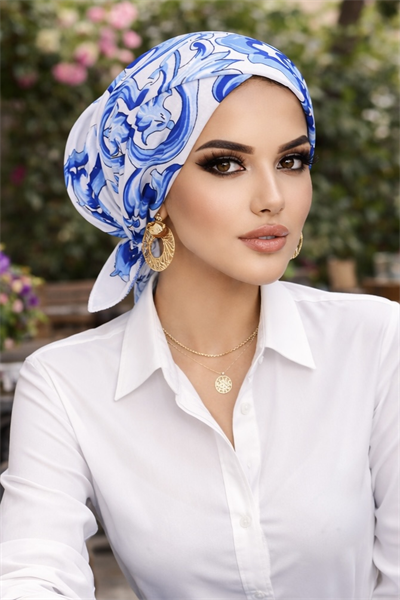 Saks Beyaz Retro Desen Çapraz Bone