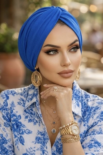 Saks Mavi Hazır Burgu Düğüm Bone