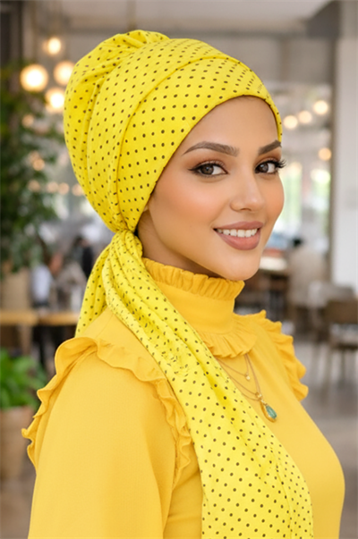 Sarı Puantiye Desenli Atkılı Bone