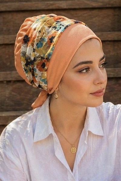 Şeftali Çiçekli Bantlı Bone