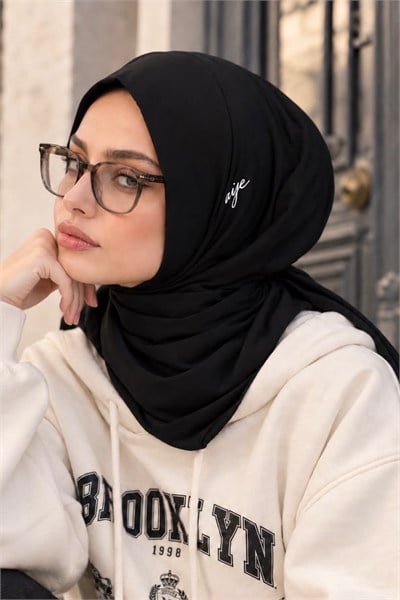 Siyah Baskılı Spor Tesettür Bone - Günlük ve Antrenman , Deniz ve Havuz Kullanımına Uygun Hazır Eşarp Bone- Athletic Hijab