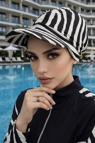 Siyah Beyaz Zebra Desen Havuz - Deniz Şapkası / Mayo Üstüne Kullanılabilir
