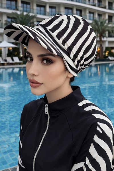 Siyah Beyaz Zebra Desen Havuz - Deniz Şapkası / Mayo Üstüne Kullanılabilir