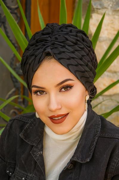 Siyah Desen Tül Tokalı Bone