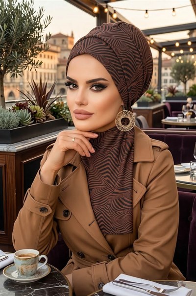 Siyah Desenli Atkılı Bone