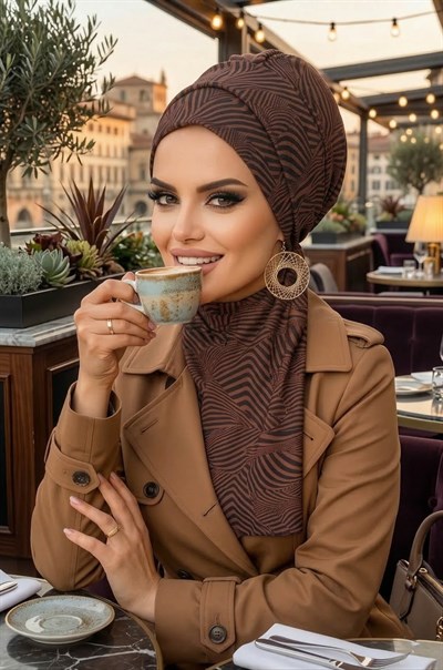 Siyah Desenli Atkılı Bone