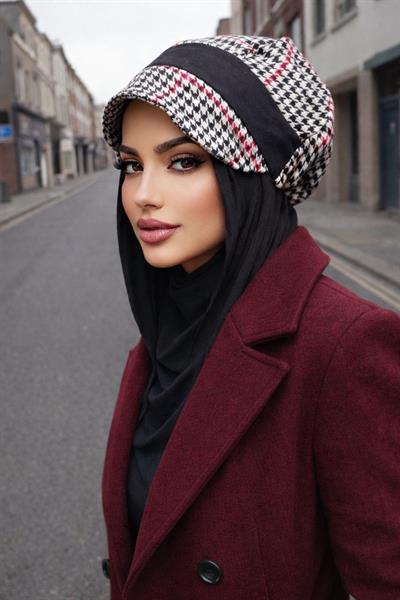 Siyah Garnili Şapka Bone