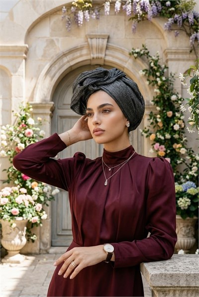 Siyah Gümüş Fransız Model Şapkalı Bone 