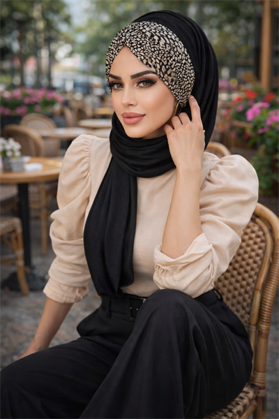 Siyah Kemik Feminen Desenli Hazır Şal