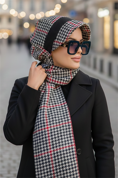 Siyah Kırmızı Detay Kazayağı Desen Tesettür Şapka