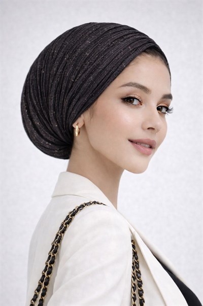 Siyah Piliseli Büzgülü Salaş Bone