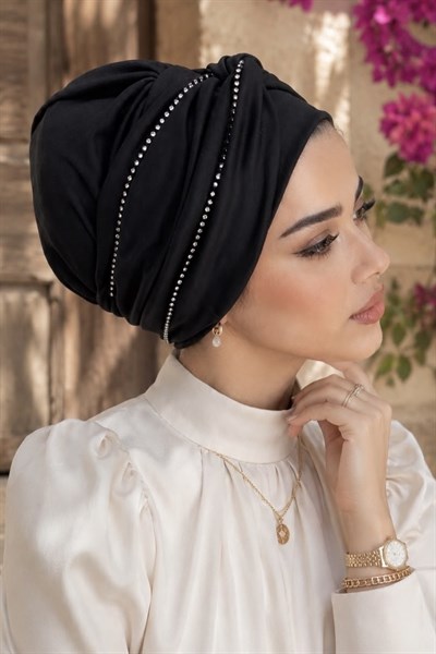 Siyah Taş Detaylı Burgu Bone