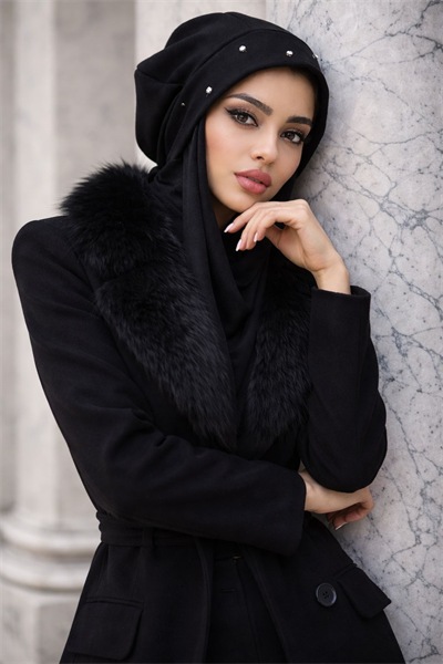 Siyah Taşlı Tesettür Bere