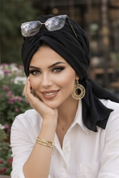 Siyah Tokalı Bone